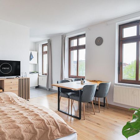 Prime - 2 Zimmer Wohnung Direkt Am Fluss Leipzig Ngoại thất bức ảnh